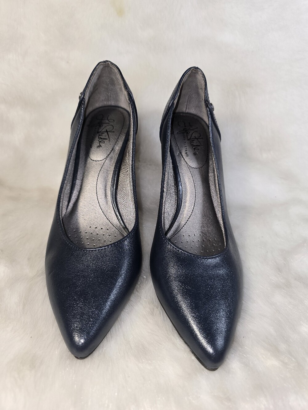 LifeStride "Sevyn" Vegan Pumps in Lux/Shimmer Navy - Womens